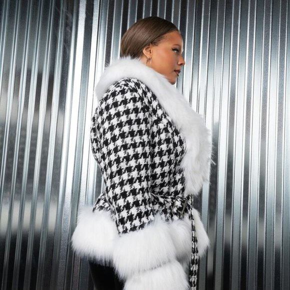 Checker Fur Coat -> Checker Fur Coat -> Checker Fur Coat -> Checker Fur Coat - Picture 8 of 12
